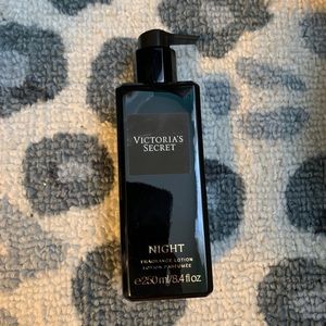 Victoria’s Secret NIGHT lotion
